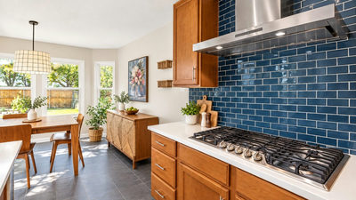 1114 Strickland Dr — photo 2