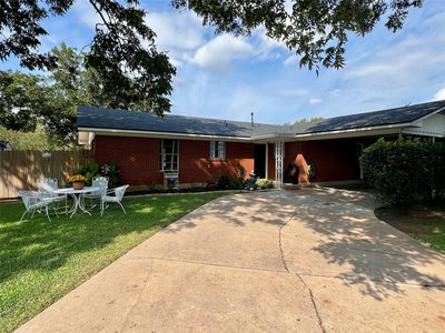 1206 Lake Terrace Dr — photo 4