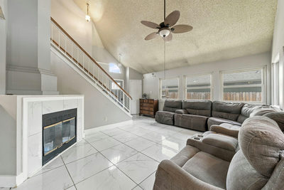 1315 E Logan St — photo 5