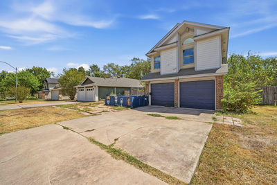 1315 E Logan St — photo 3