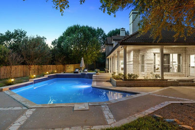 6 Candleleaf Ct — photo 2