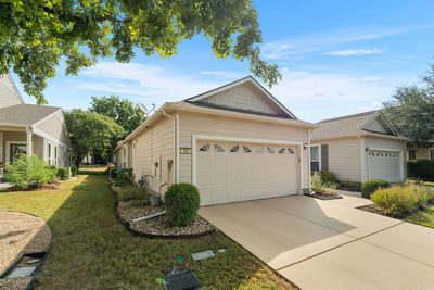 105 Nassau Cir — photo 3