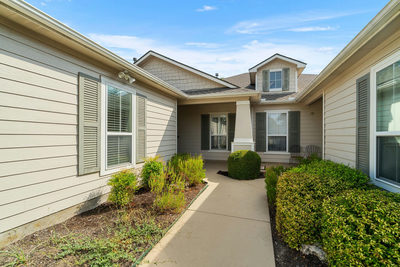 105 Nassau Cir — photo 4