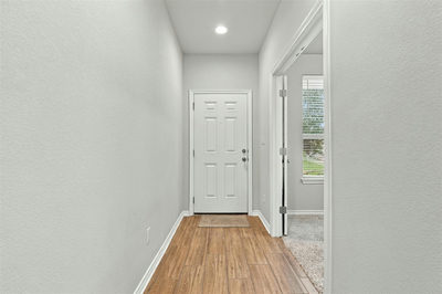 1144 Waterfall Ave — photo 3
