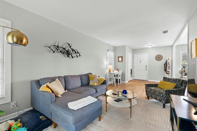 2633 W 45th St — photo 2