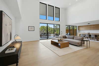 121 Clubhouse Dr — photo 3