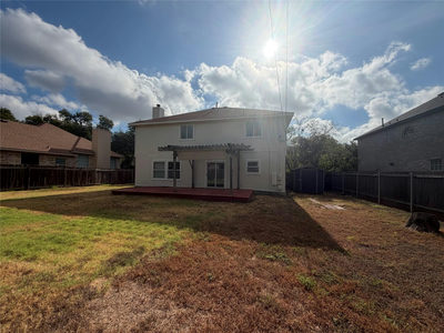 1722 Woods Blvd — photo 5