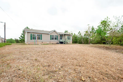 157 Lakeside Dr — photo 2