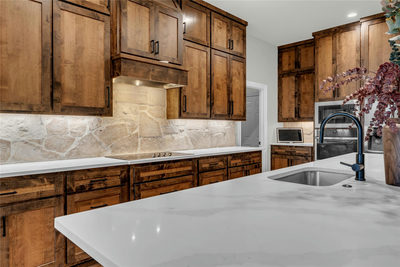 111 Natalies Pt — photo 4