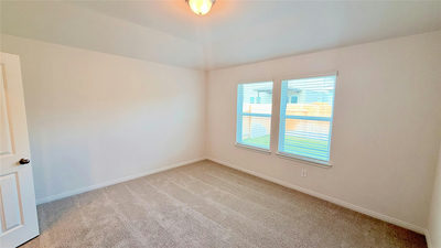 121 Woodbrook Dr — photo 3