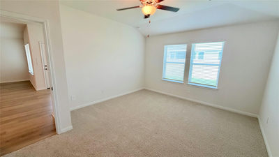 300 Wheel Horse Rd — photo 3