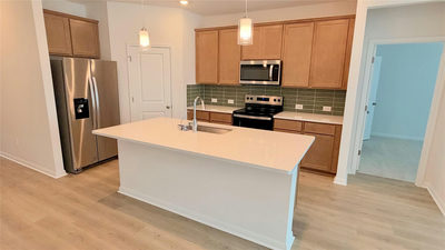 305 Wheel Horse Rd — photo 2