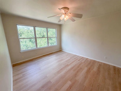 1200 Green Terrace Dr — photo 4
