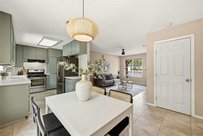 5306 Wellington Dr — photo 2