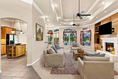 110 Dog Leg St — photo 4