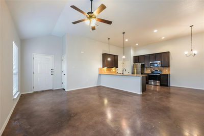 265 Joanne Loop #A & B — photo 3