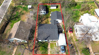 403 Lizzie St — photo 3