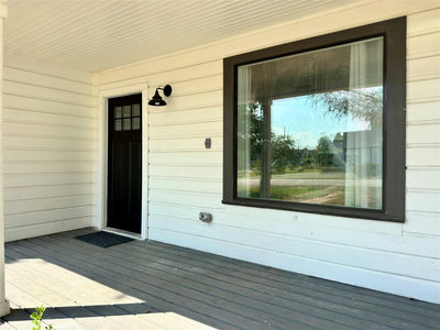 403 Lizzie St — photo 5