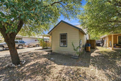 6909 Frontera Trl — photo 4