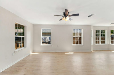 6909 Frontera Trl — photo 5