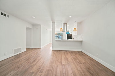 5332 Balcones Dr #B — photo 5