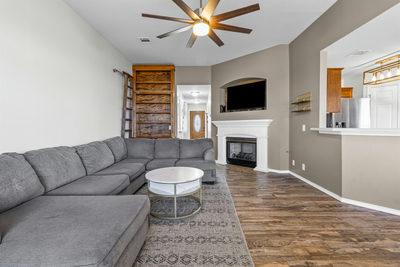 1318 Settlers Valley Dr — photo 4