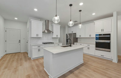 183 Poinsettia Rd — photo 3
