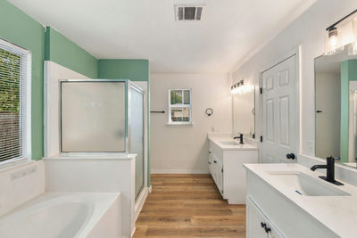 810 Honeysuckle Dr — photo 4