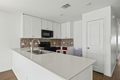 216 Hellcats Way — photo 4
