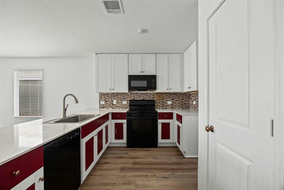 216 Hellcats Way — photo 3