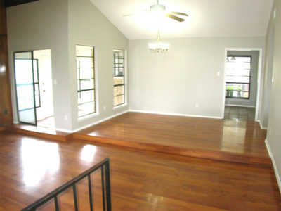 504 Greenway Dr — photo 4