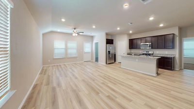 417 Hector Loop — photo 3