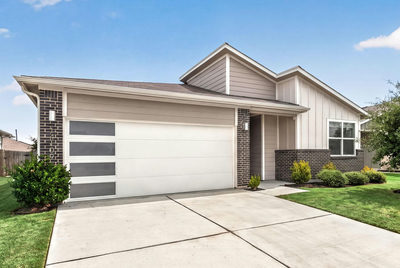 14109 Cantarra Dr — photo 3