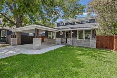 731 Neches St — photo 2