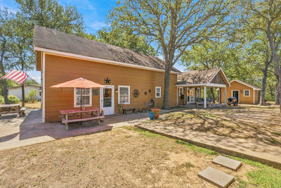 172 Heritage Oaks Dr — photo 2