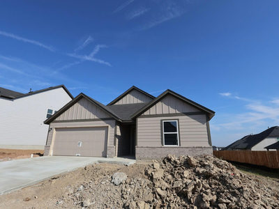 4712 Lava Island Dr — photo 2