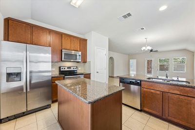 520 S Brook Dr — photo 5