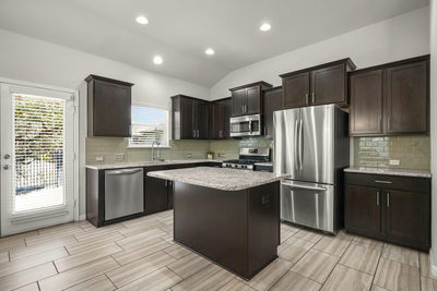 2302 Alayna Cv — photo 2