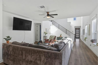 200 Bay Breeze Dr — photo 3