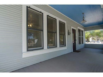 619 Talbot St — photo 3