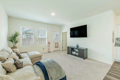 209 Dirty Harry Dr — photo 3