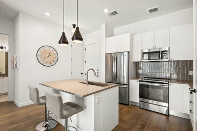 800 Embassy Dr #302 — photo 4