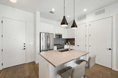 800 Embassy Dr #302 — photo 3
