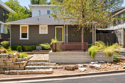 1001 Daniel Dr — photo 2