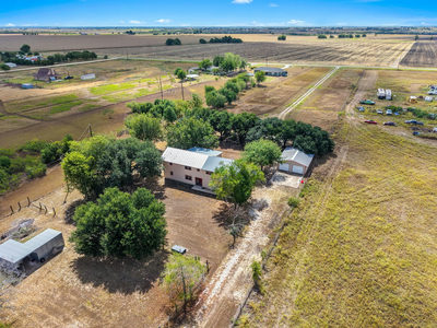 201 930 Private Rd — photo 4
