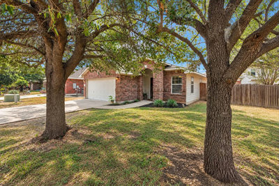 3923 Bonnie Ln — photo 2