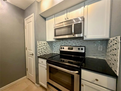 3204 Manchaca Rd #302 — photo 3