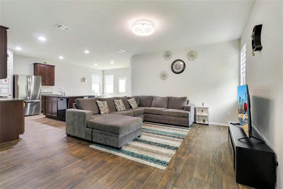 33 Bent Trail Ln — photo 3