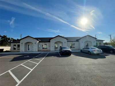 701 Crystal Falls Pkwy Pkwy #230 — photo 3