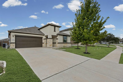 7608 Lombardy Loop — photo 2